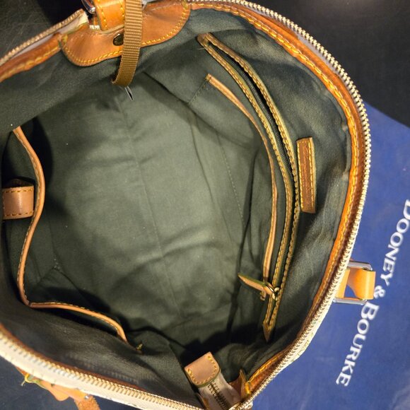 DISNEY *DOONEY AND BOURKE* TINKERBELL 2014 HALF MARATHON PURSE - Picture 6 of 9